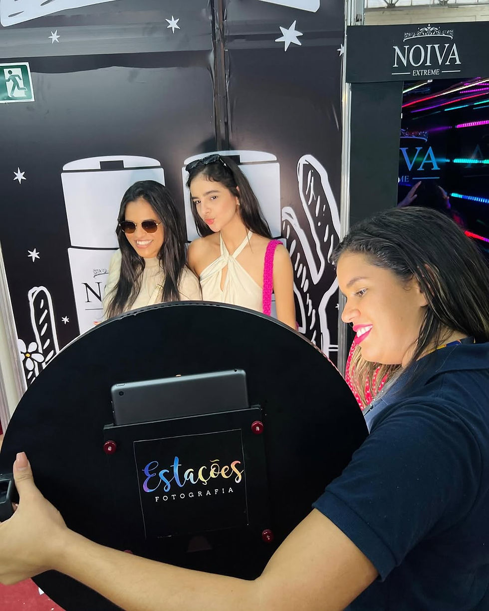 Primeiro dia da _hairnor.pe concluído com sucesso! ✅🎈Nossa EstaSelfie para a _noivaextrem