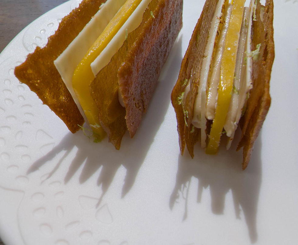 Milhojas con frutas repletas de texturas
