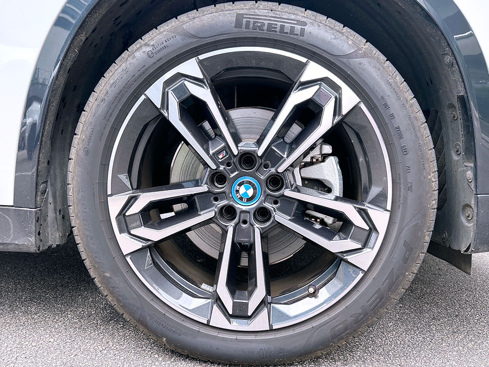 Thumbnail: 2023 BMW IX1 XDRIVE30 XLINE