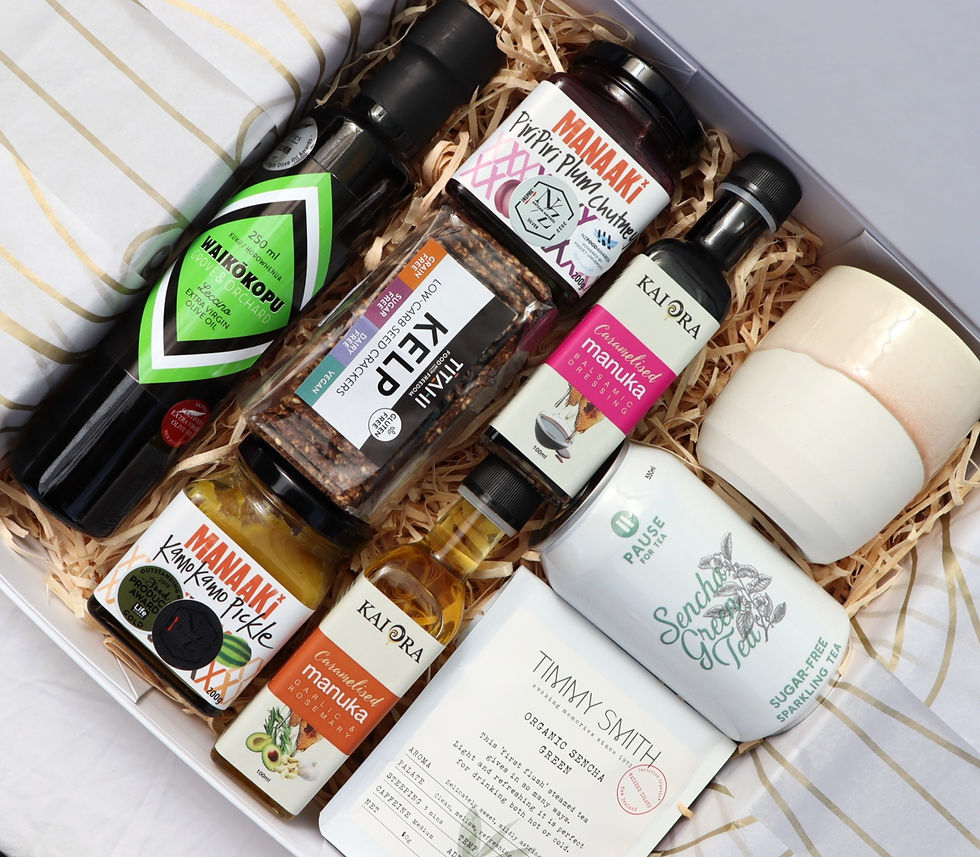 Thumbnail: MANAAKI TĪ | TEA GIFT BOX