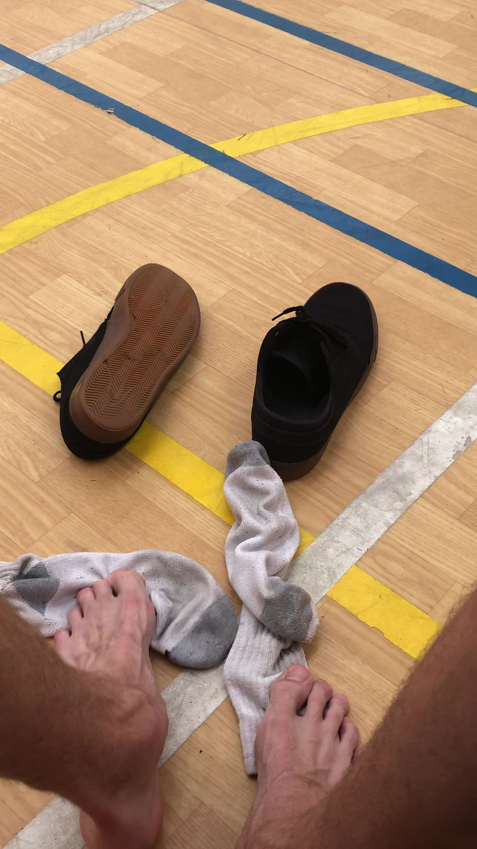 Thumbnail: VID1 - Storm17’s extremely sweaty size 17 US feet after practice