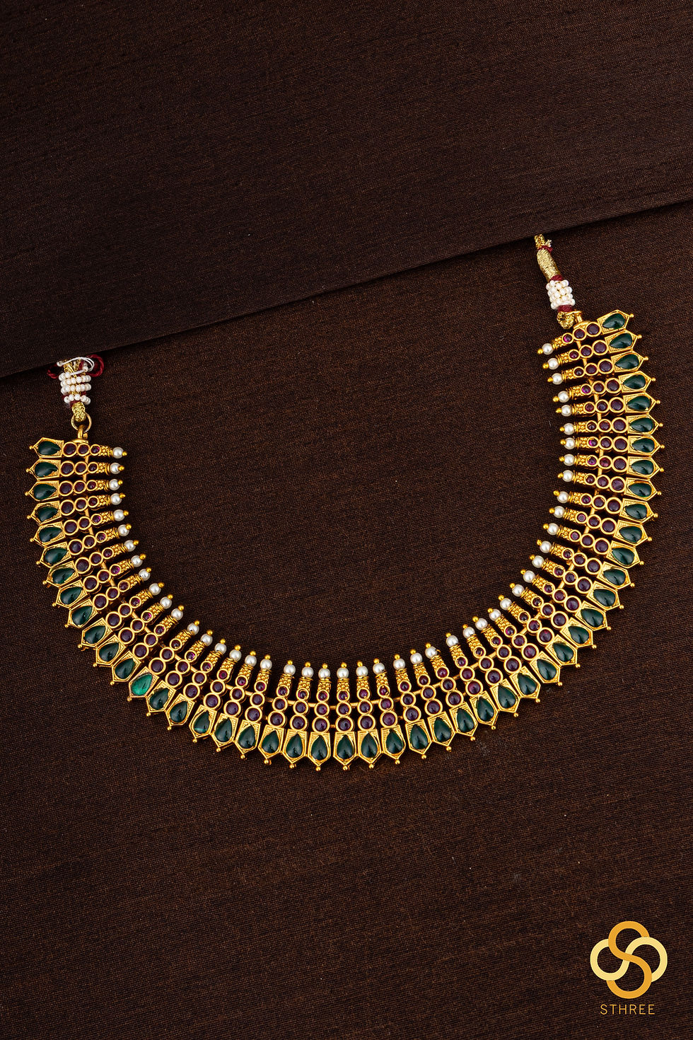 Thumbnail: Ruby red and Emerald green Choker