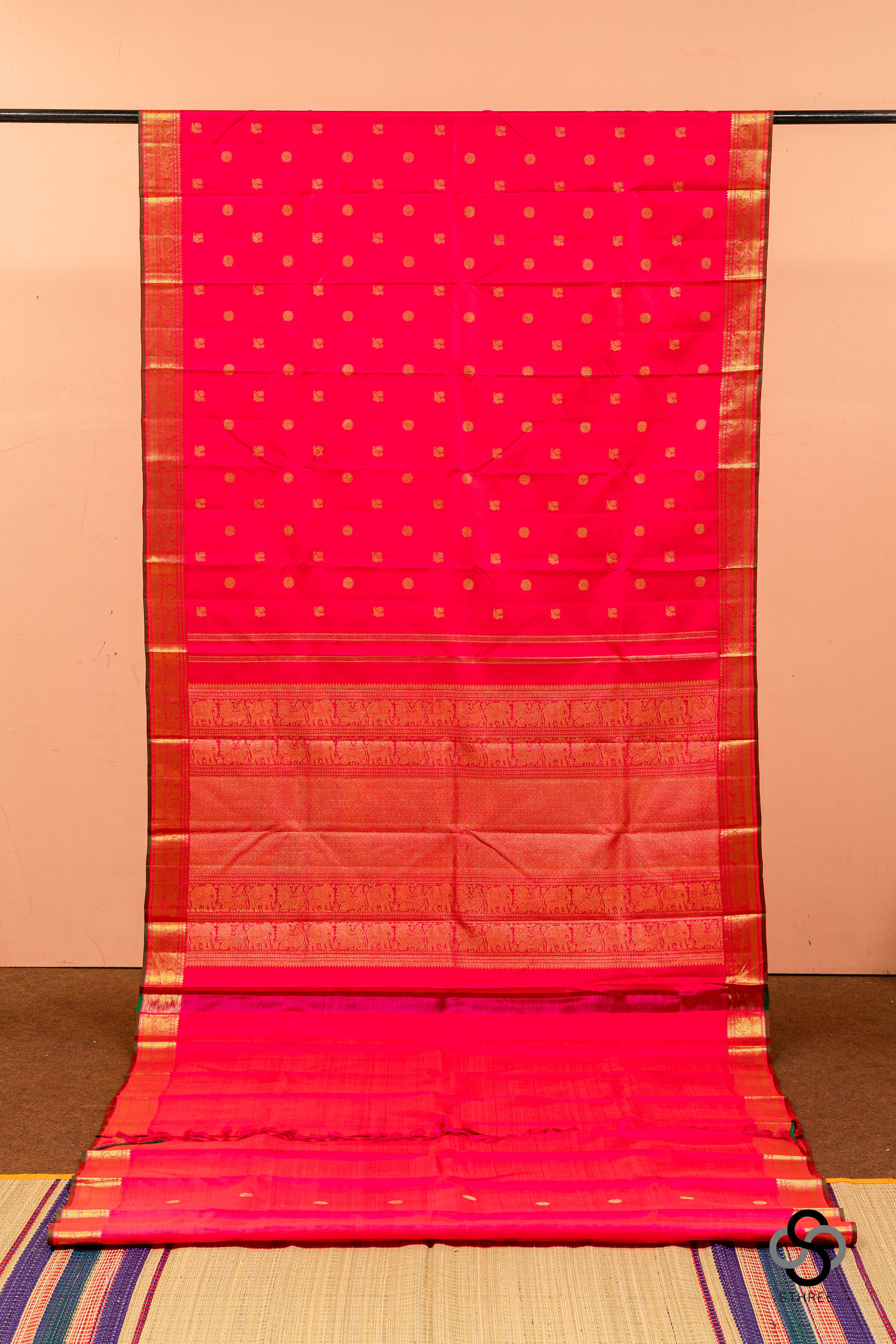 Kanjivaram - Annam chakram - Rani pink