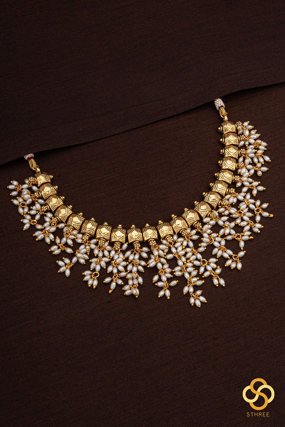 Thumbnail: Pearl Choker
