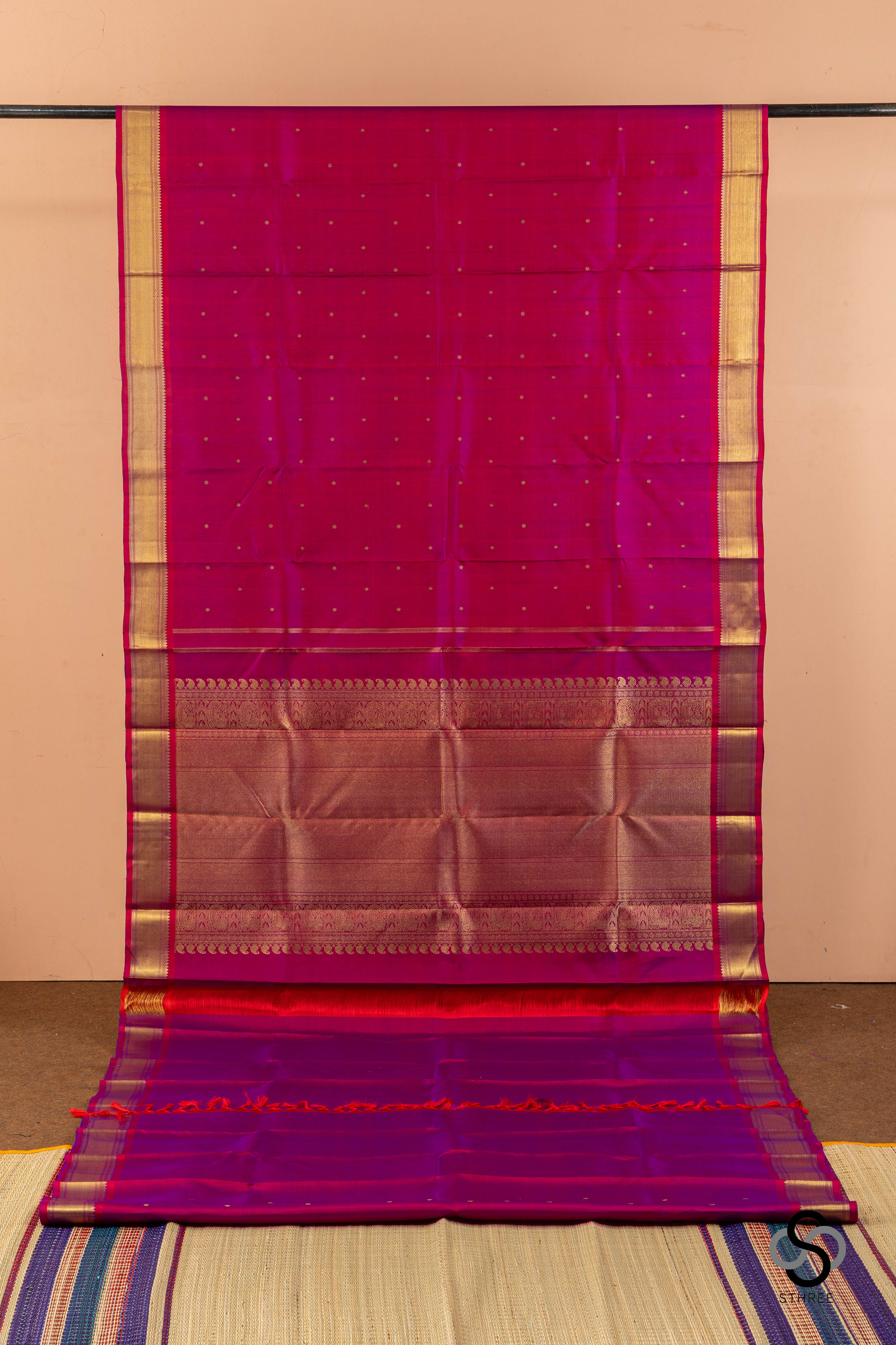 Kanjivaram -  Bindi butta -  Vadamalli  -ST3