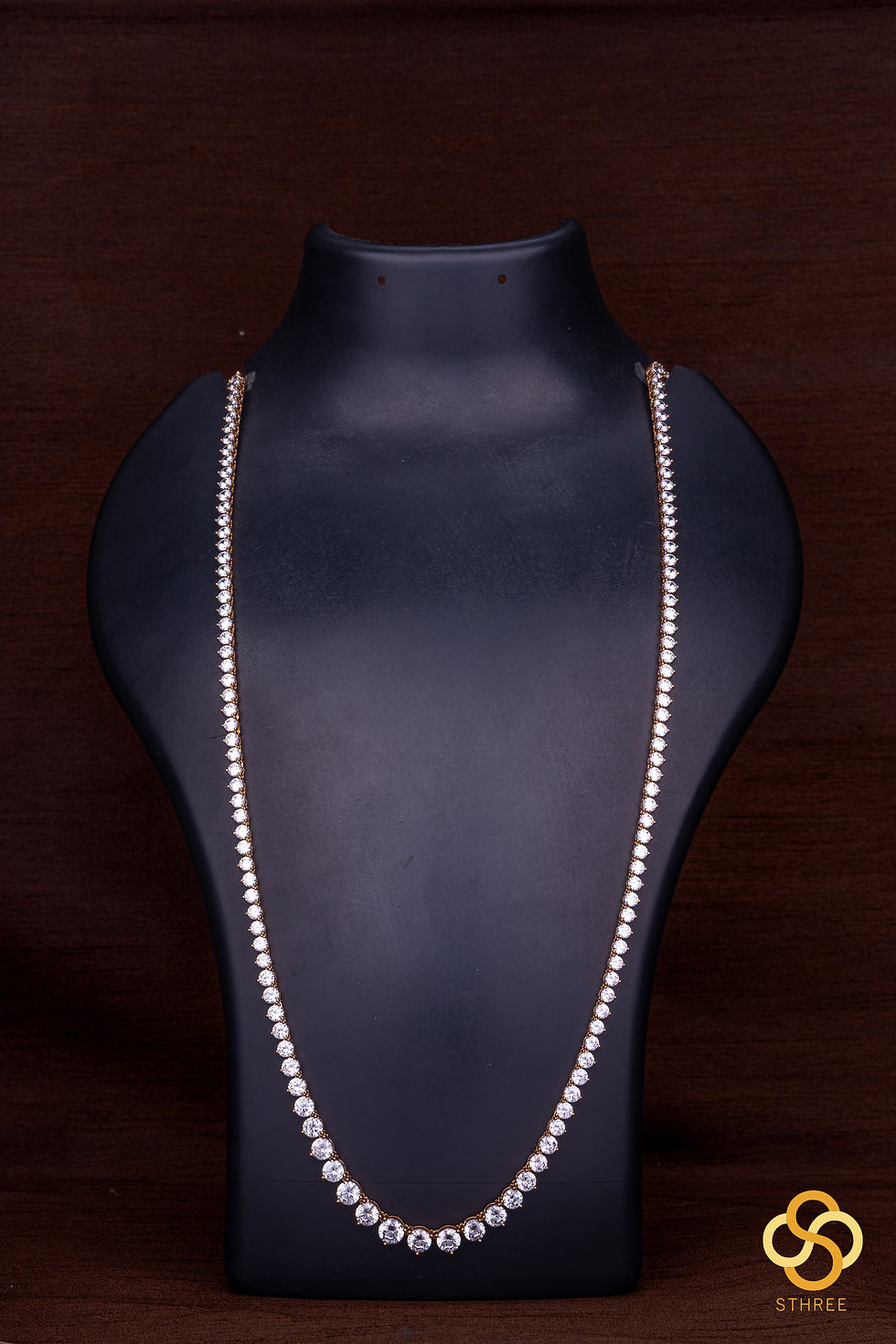 Thumbnail: Long Zircon haram solitaire