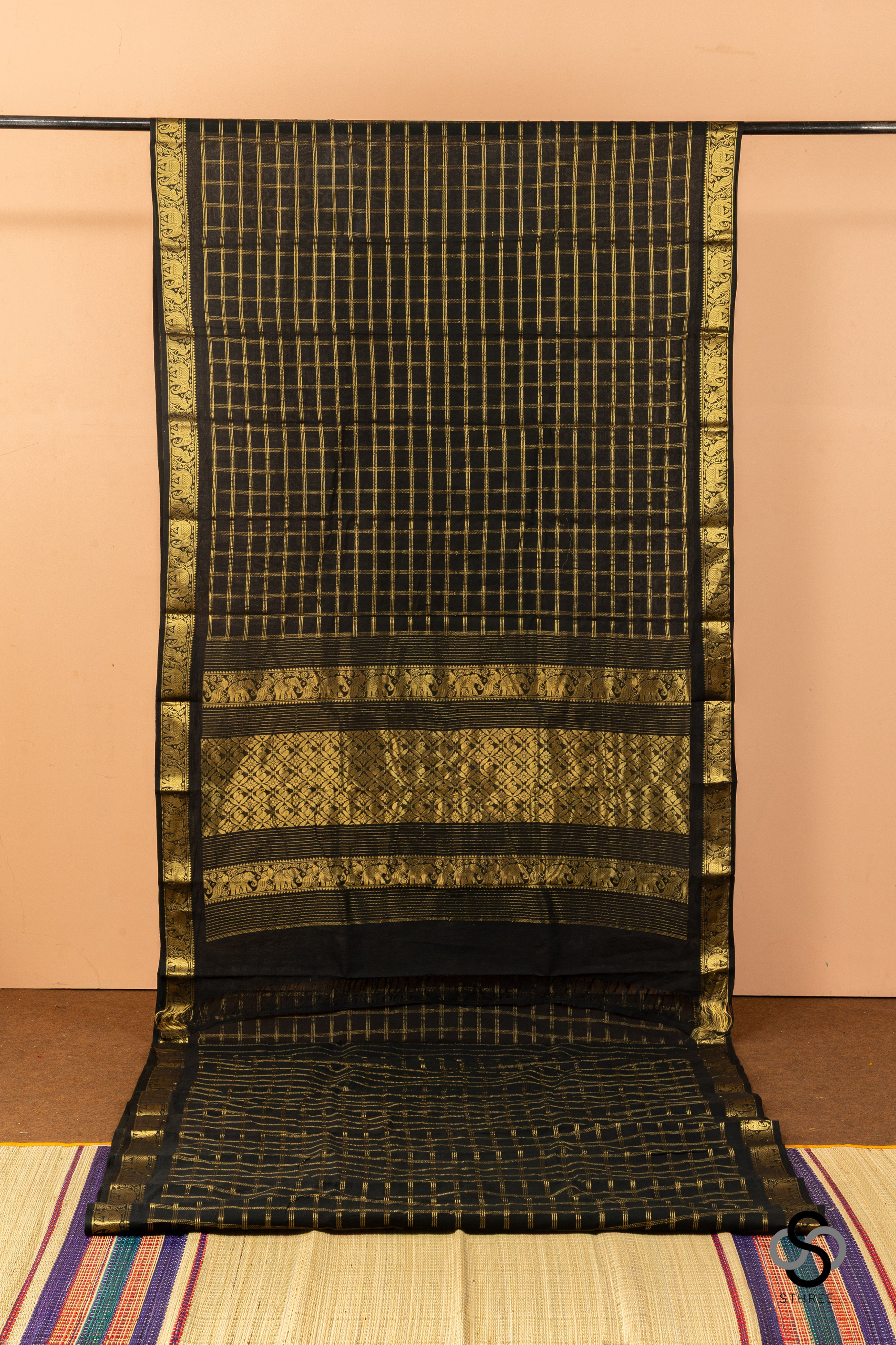 Madurai sungudi kattam - Black