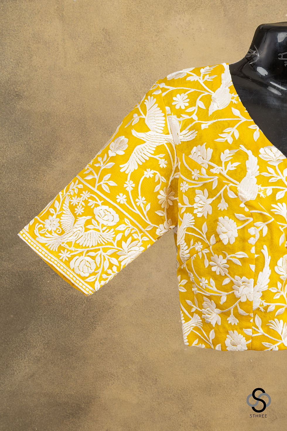 Thumbnail: Gara embroidery blouse - Yellow