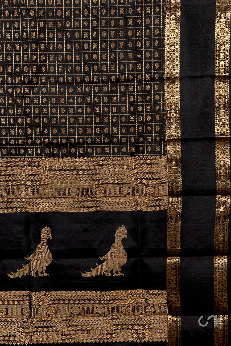 Thumbnail: Simple Kanjivaram - Laksham Butta - Black