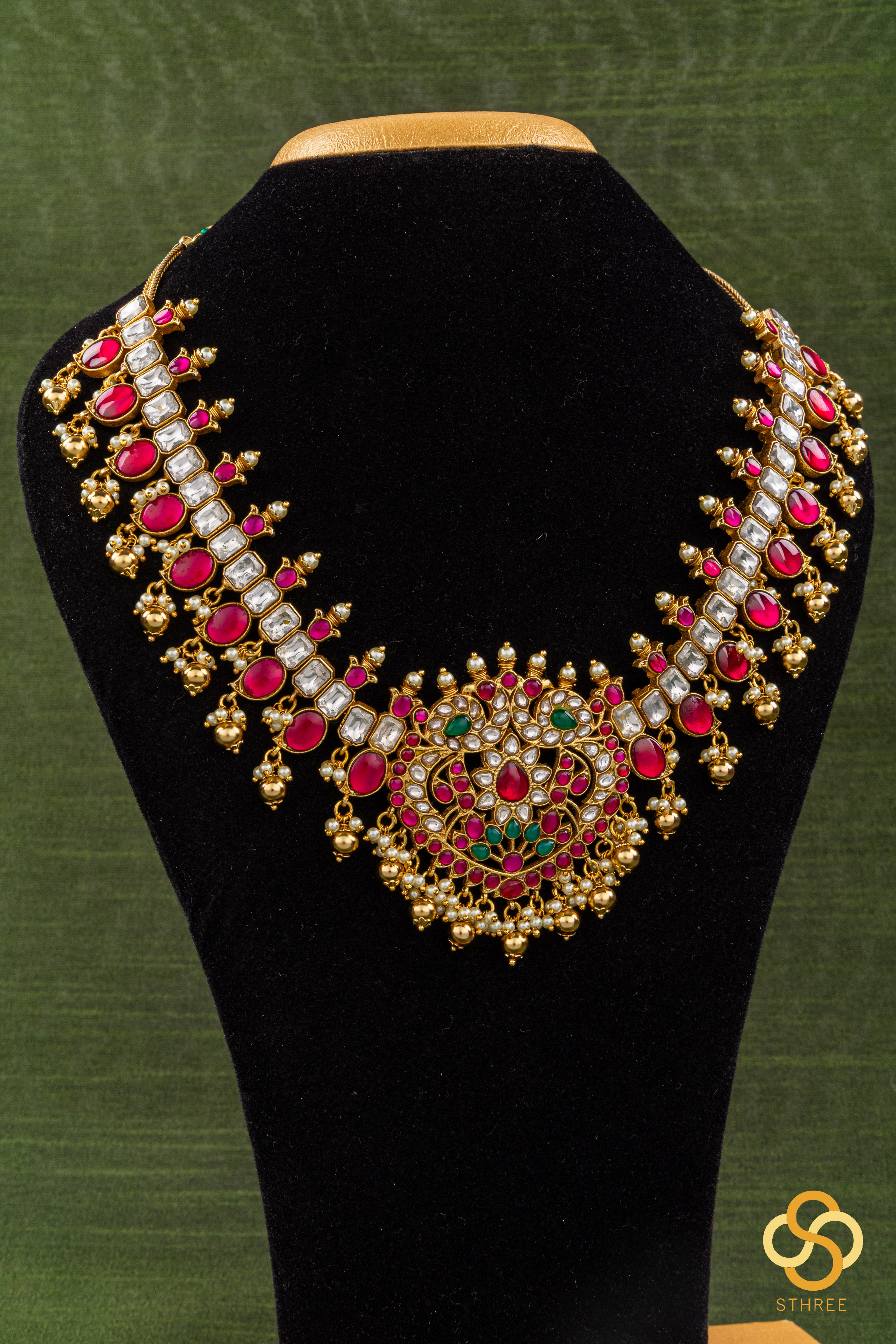 Jadau kundan with Mayil pendent Necklace  - Ruby red