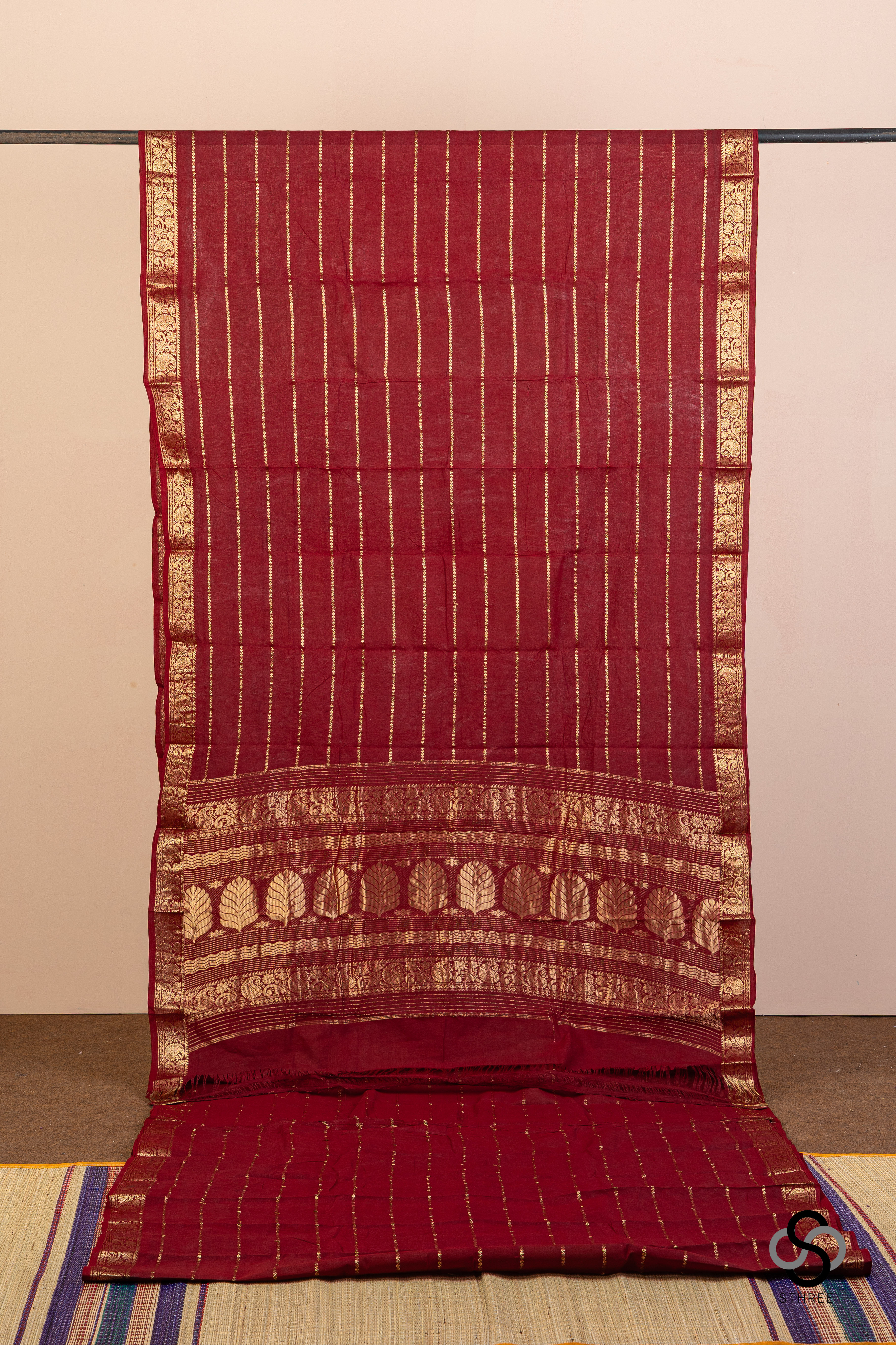 Madurai Kattuchayam - Neli veldhari -Maroon