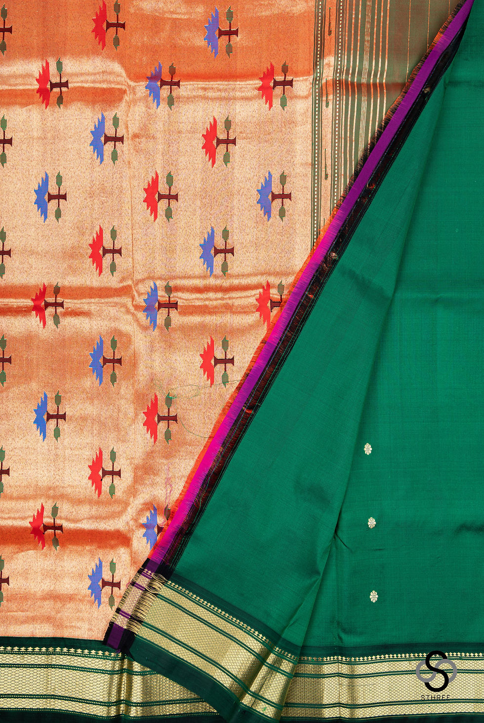 Thumbnail: Paithani silk - Green and Gold - PS3