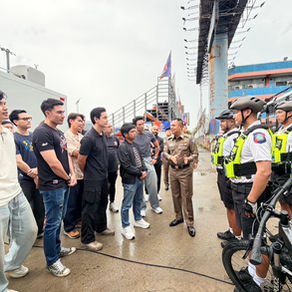 ทีม V.I.P. บช.ทท. VS Star Rider FC จัดการแข่งขันฟุตบอลเพื่อมอบเป็นทุนการศึกษาบุตรตำรวจท่องเที่ยว