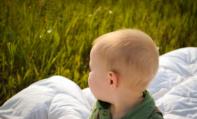 oakley and dad reading book-5.jpg