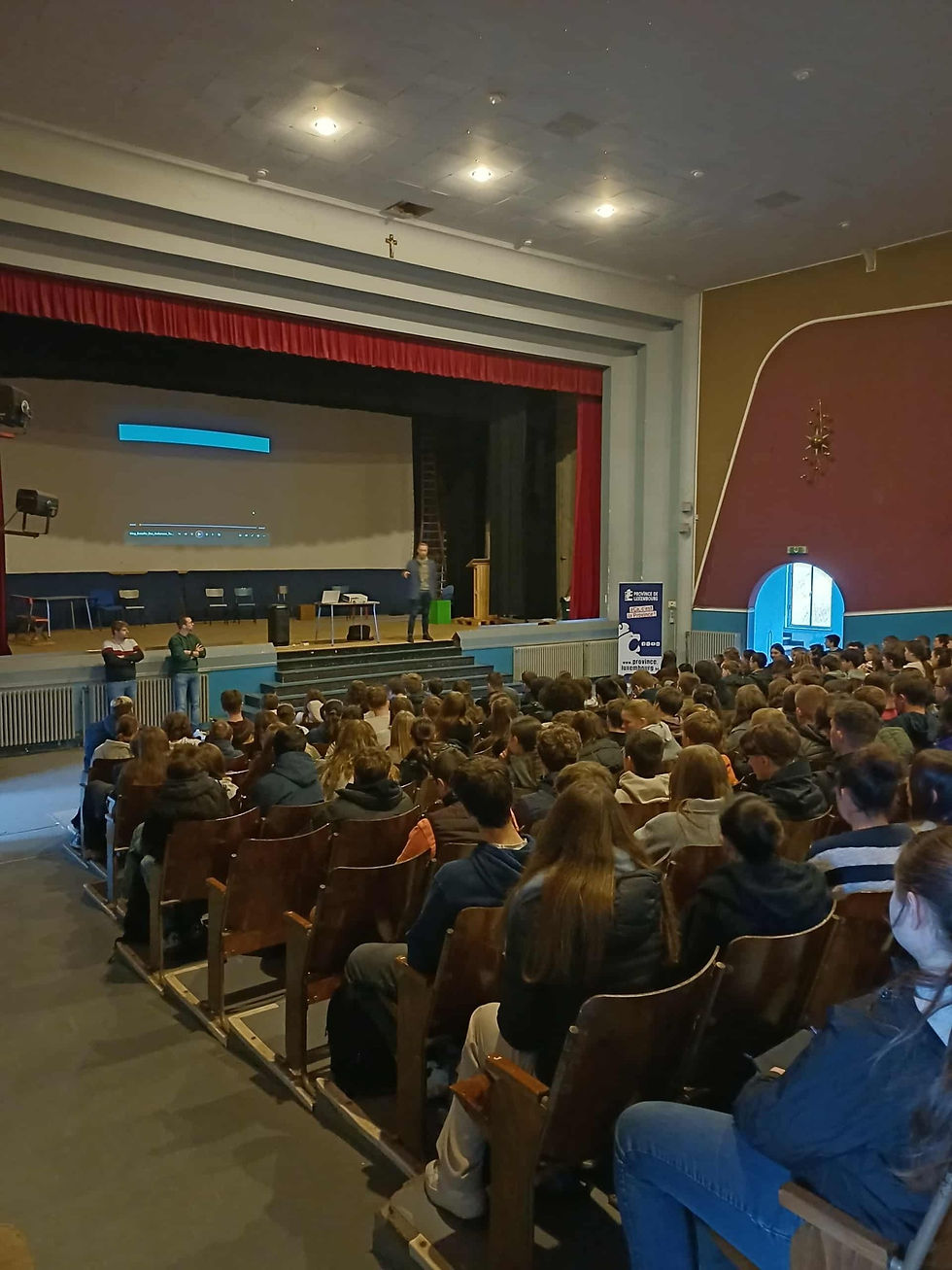 585030182_1415166717275830_2699172029207466598_n