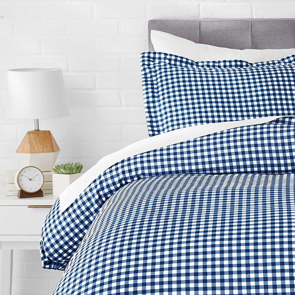 الصورة المصغرة: Amazon Basics Light-Weight Microfiber Duvet Cover Set with Snap Buttons - King,