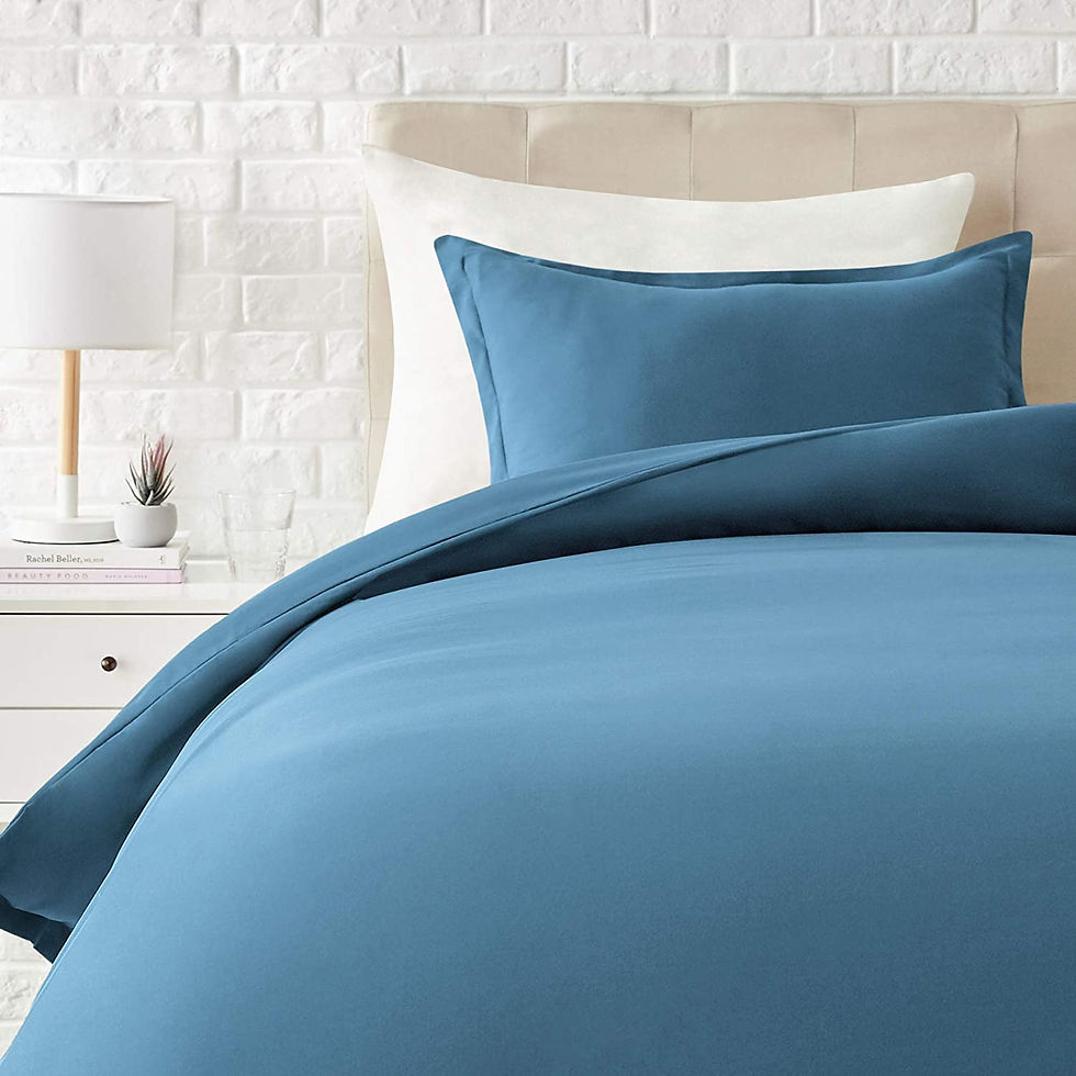 الصورة المصغرة: Amazon Basics Light-Weight Microfiber Duvet Cover Set with Snap Buttons - King,