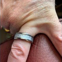 サムネイル： Fashion Men 8mm Silver Tungsten Carbide Ring Vintage Meteorites Pattern Wedding