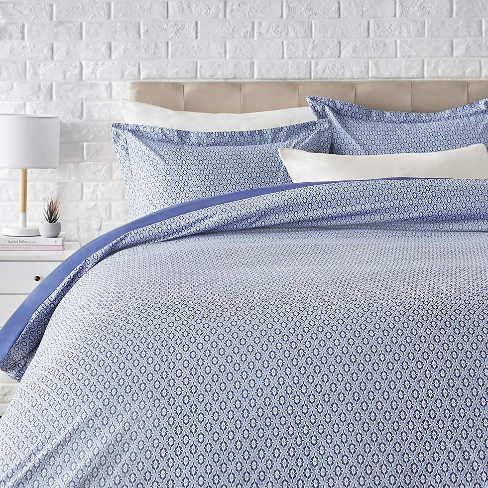 الصورة المصغرة: Amazon Basics Light-Weight Microfiber Duvet Cover Set with Snap Buttons - King,