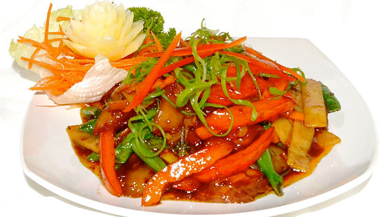Pad Ped (Red curry sauce)