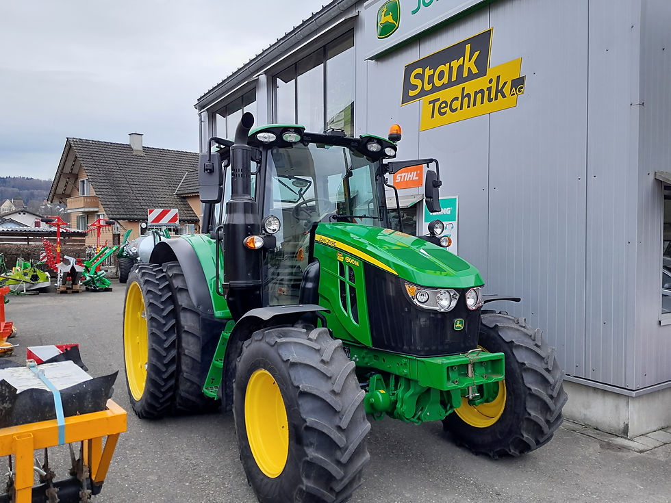 John Deere 6100M