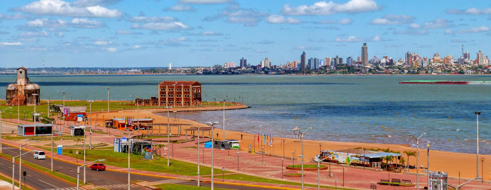 Playa San José de Encarnación.