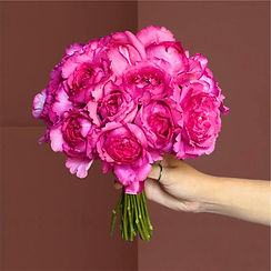 damasque-flowers-buchet-mireasa-fuchsia-yves-piaget.jpeg
