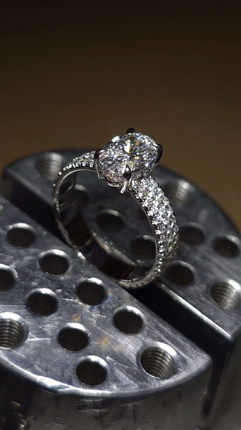 ELA Engagement Ring - signature diamond engagement ring in gold, handmade by Ela Gabriel in Tel Aviv