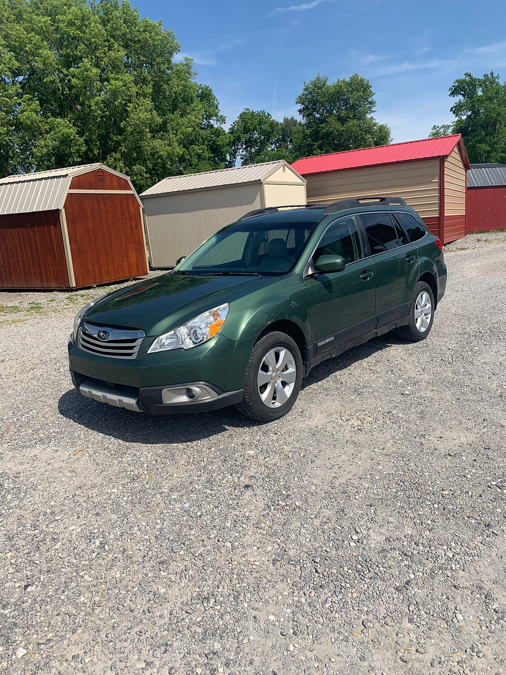 2010 Subaru Outback 3.6R Limited - Photo 2