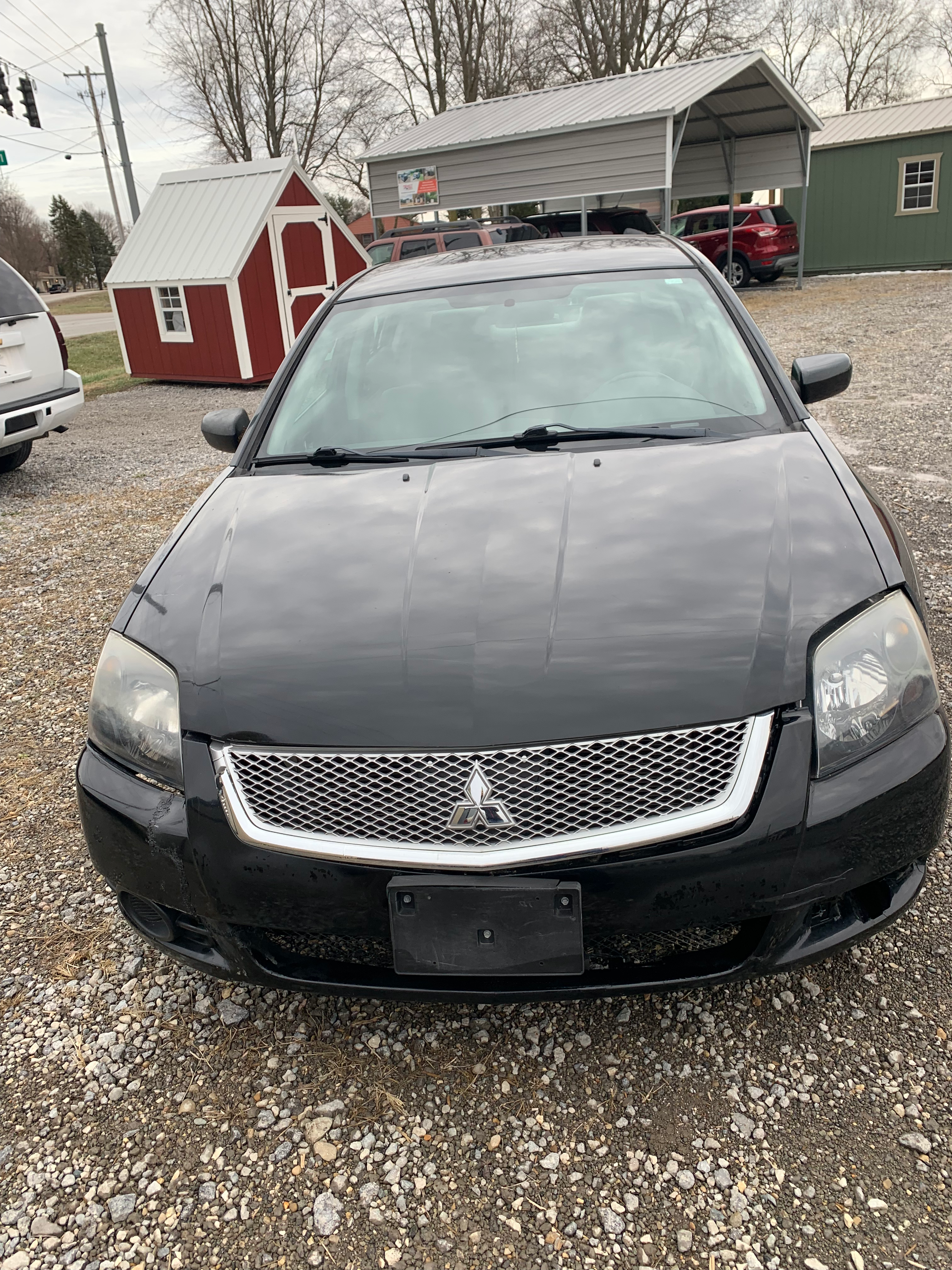 2011 Mitsubishi Galant FE's photo