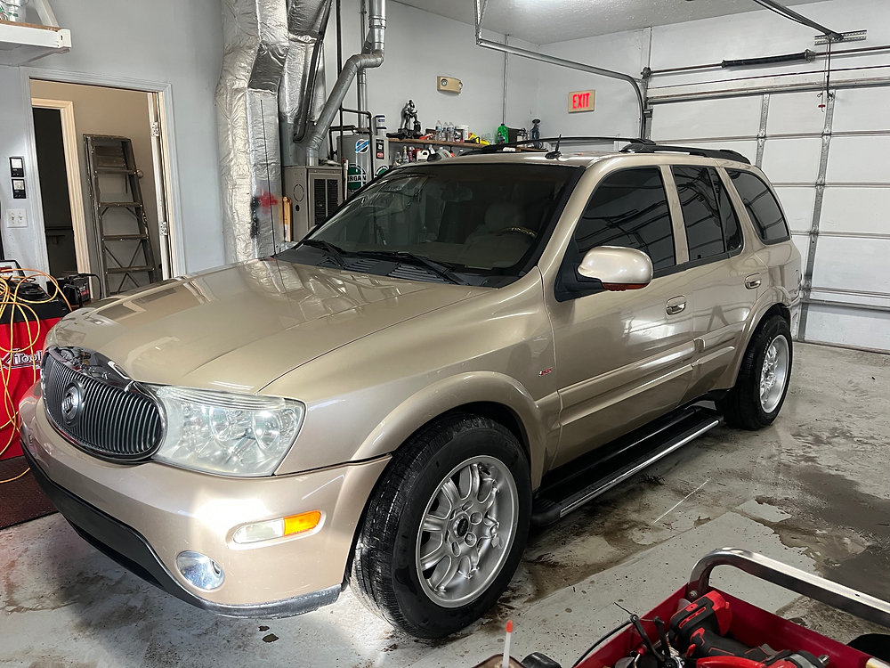 2005 Buick Rainier CXL - Photo 3