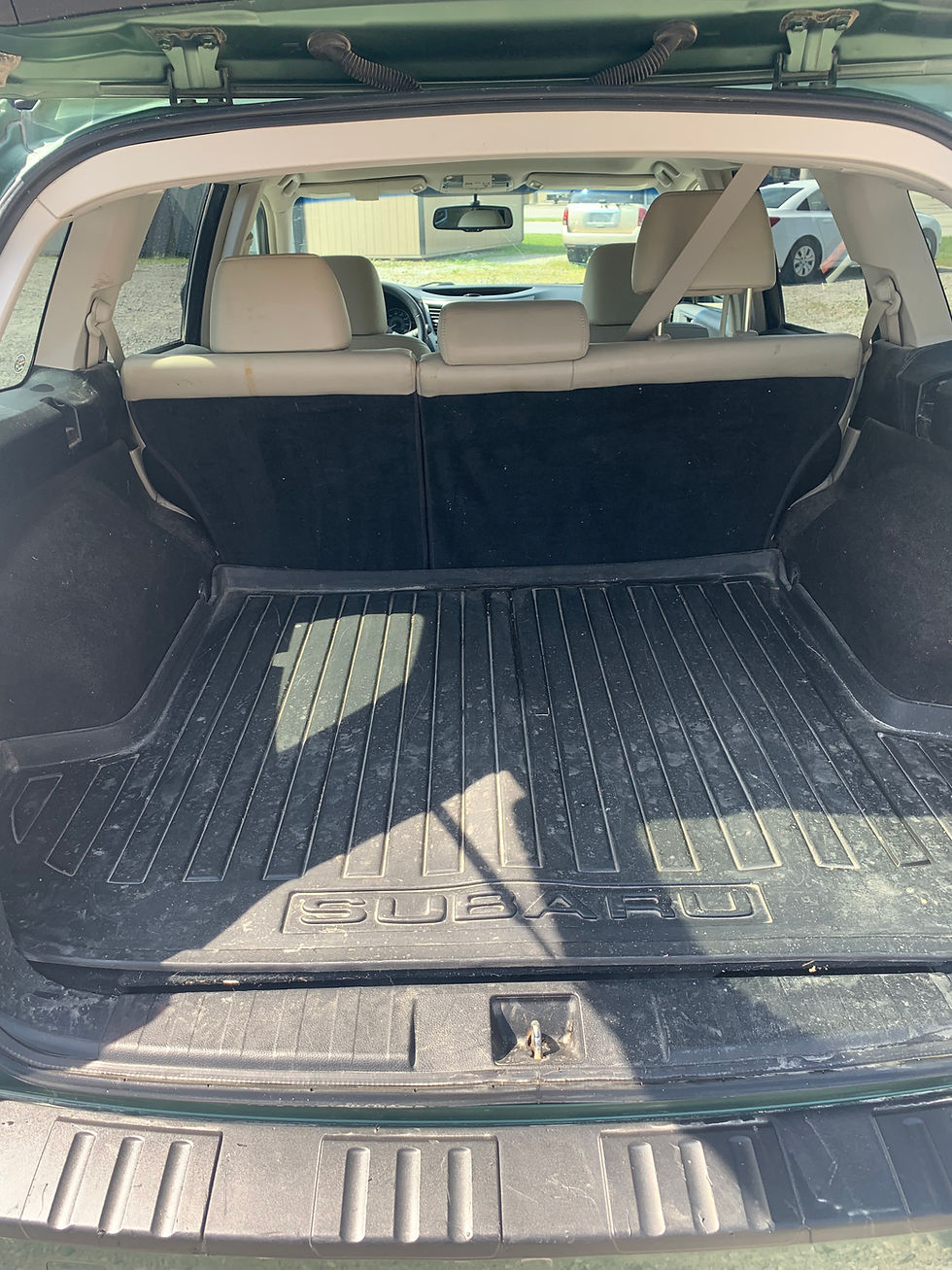 Thumbnail: 2010 Subaru Outback Limited 3.6R LIMITED