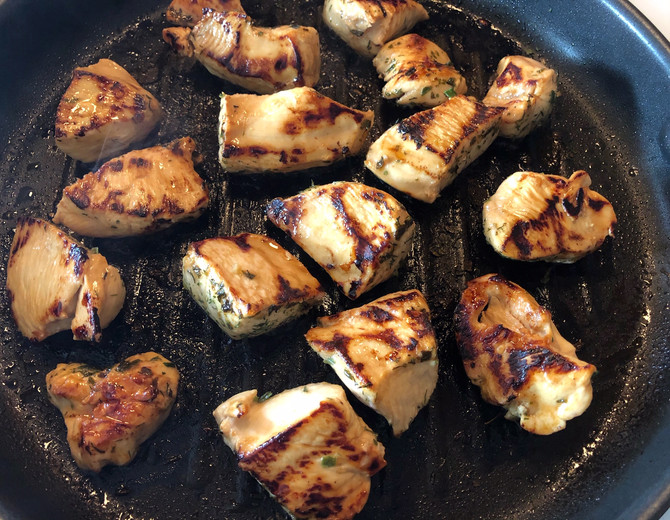My 2 Ingredient Chix Marinade, Flavor And Tenderizer All In One, Can't Beat That!!