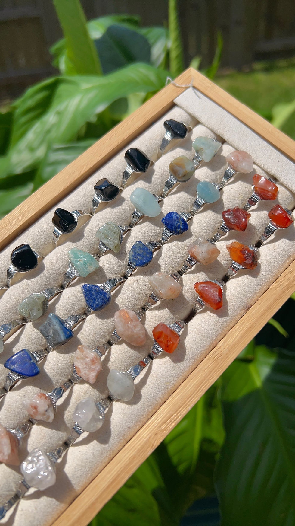 Thumbnail: Adjustable Crystal Ring