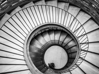 La espiral de Peter y las cuatro fronteras de la competencia