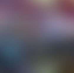 Bezoekers van Bricktopia Vaals bekijken de LEGO bouwwerken van exposanten in de Obelisk in Vaals.