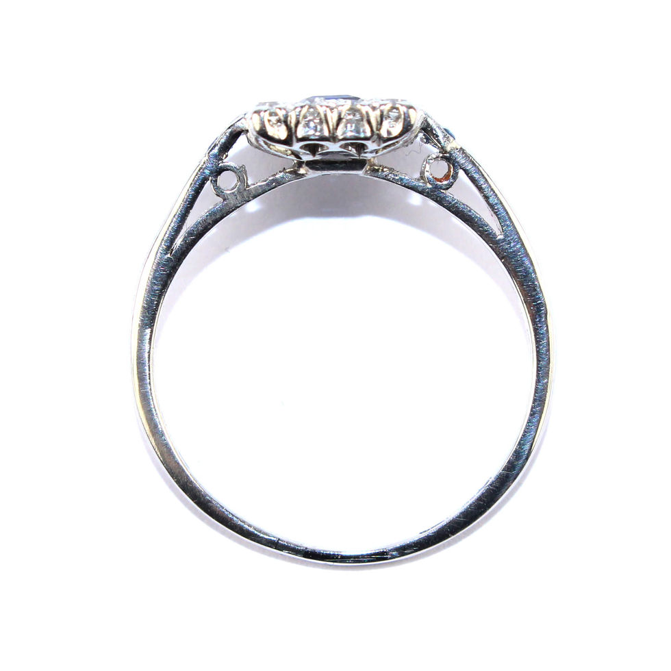 art deco sapphire and diamond ring