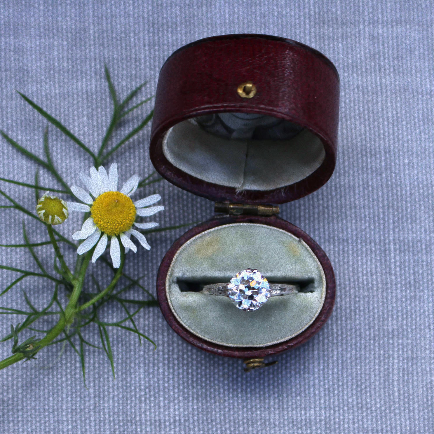 ART DECO OLD CUT DIAMOND SOLITAIRE ENGAGEMENT RING 