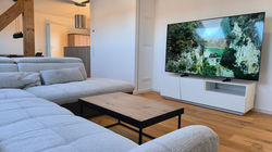 75'' SmartTV
