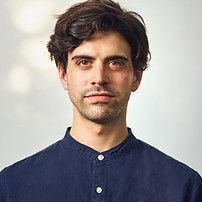Volunteer Peer Support Group Facilitator Isaac Headshotg
