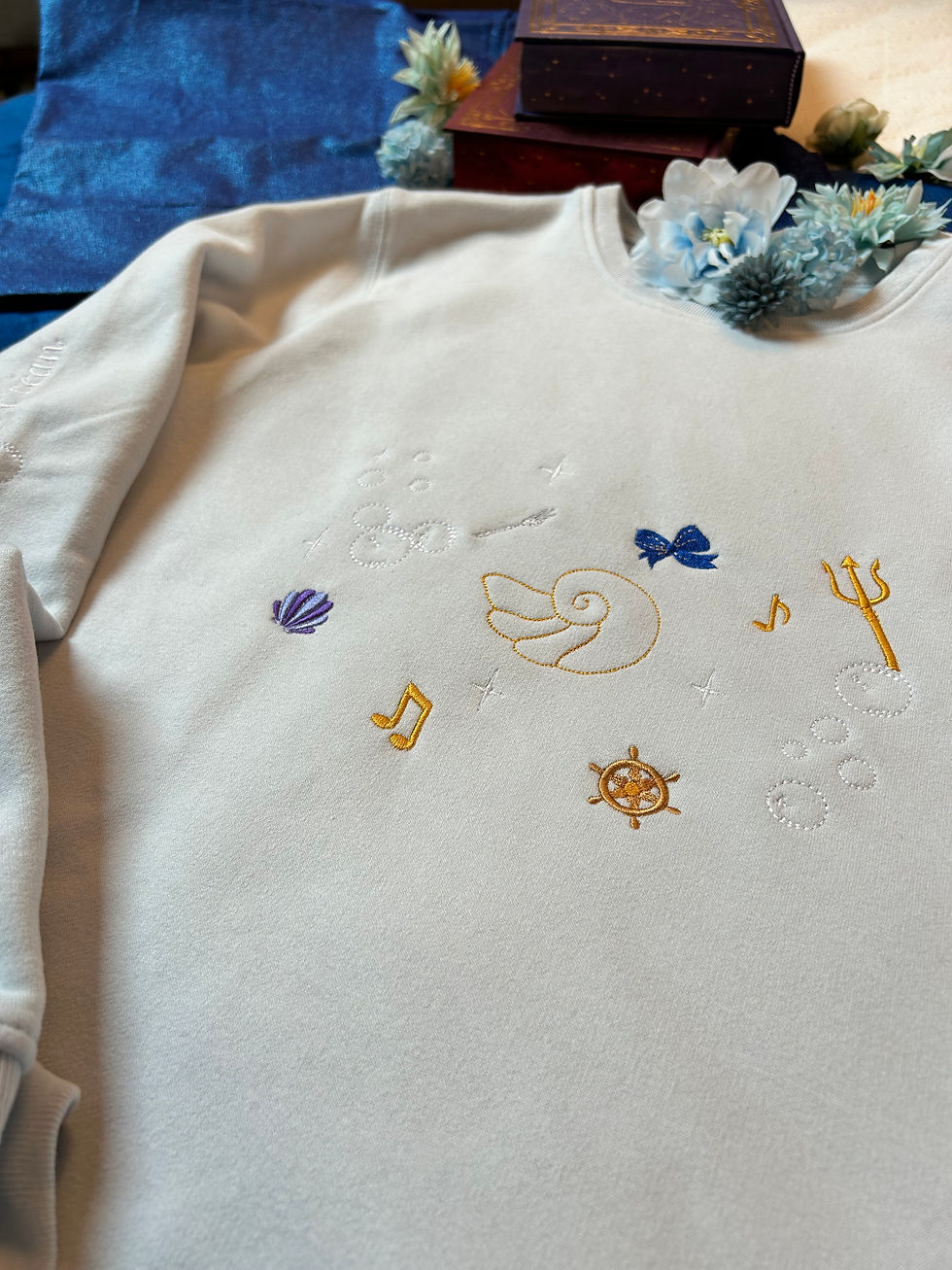 Miniature : Sweat-shirt Inspiration La Petite Sirène 🧜‍♀️