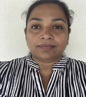 R Philip Professional Picture_edited.jpg