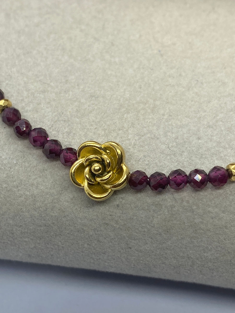 Miniatura: Collier GAËLLE en pierre de Grenat