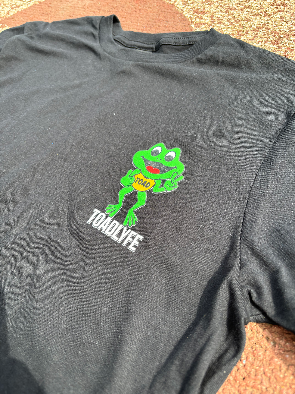 Thumbnail: TOADLYFE GRAPHIC TEE 002 - BLACK