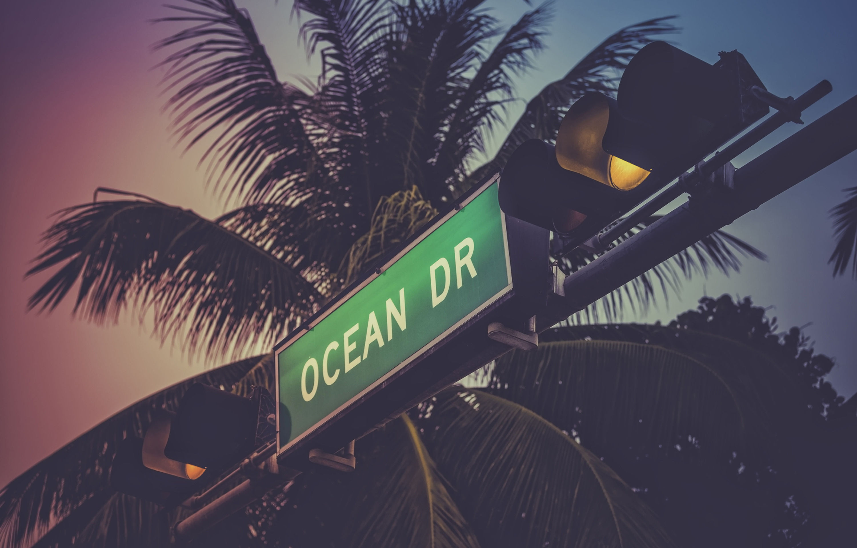 Book Your Art Deco Tour | Miami Art Deco Tours