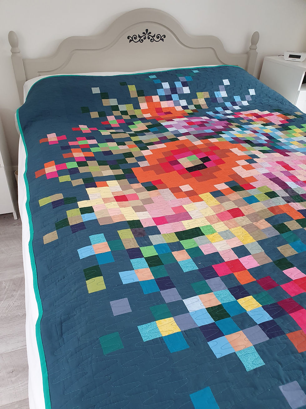 Thumbnail: pixelated bouquet quilt