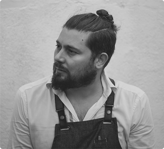 Vitor Adao BW_2x RC.png