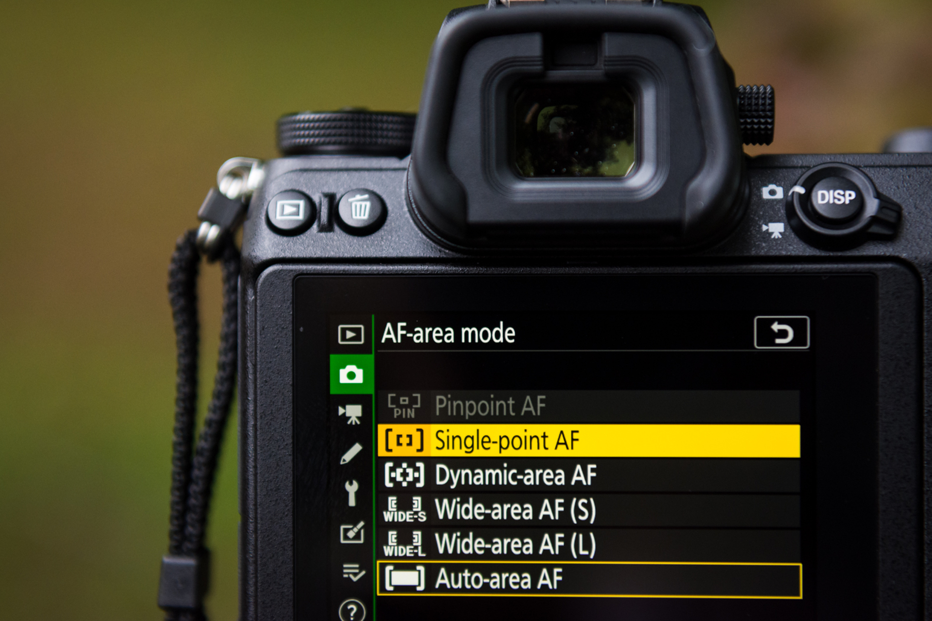 Auto Focus: A Comprehensive Guide to Achieving Sharp and Clear Images by SR Productions CHANDIGARH