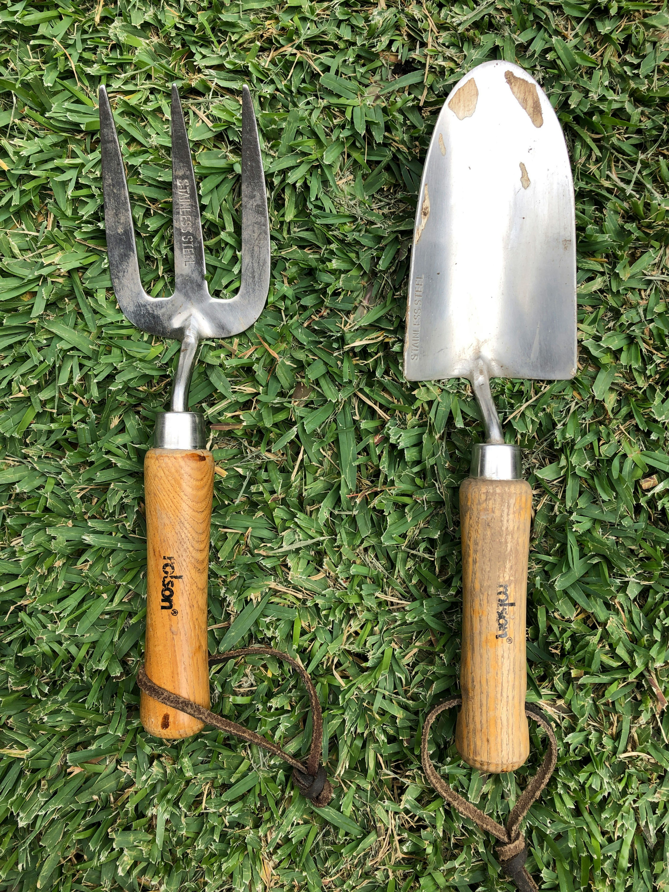 Africa Gift: Gardening Tools