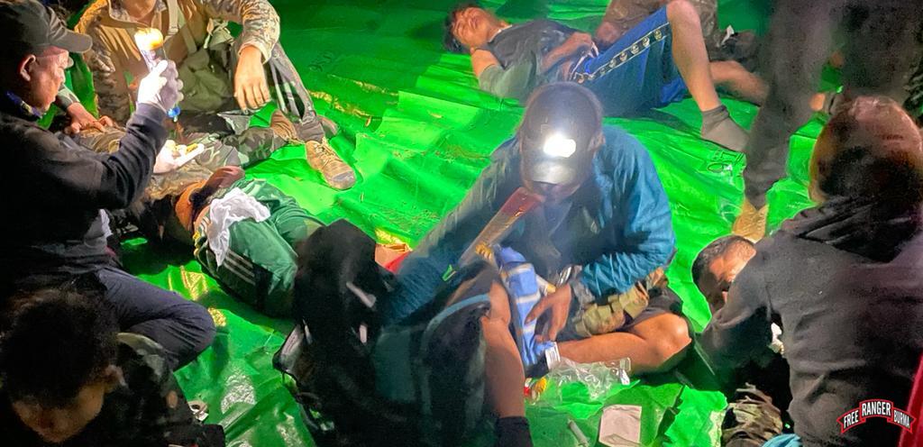 FBR medics treat wounded.